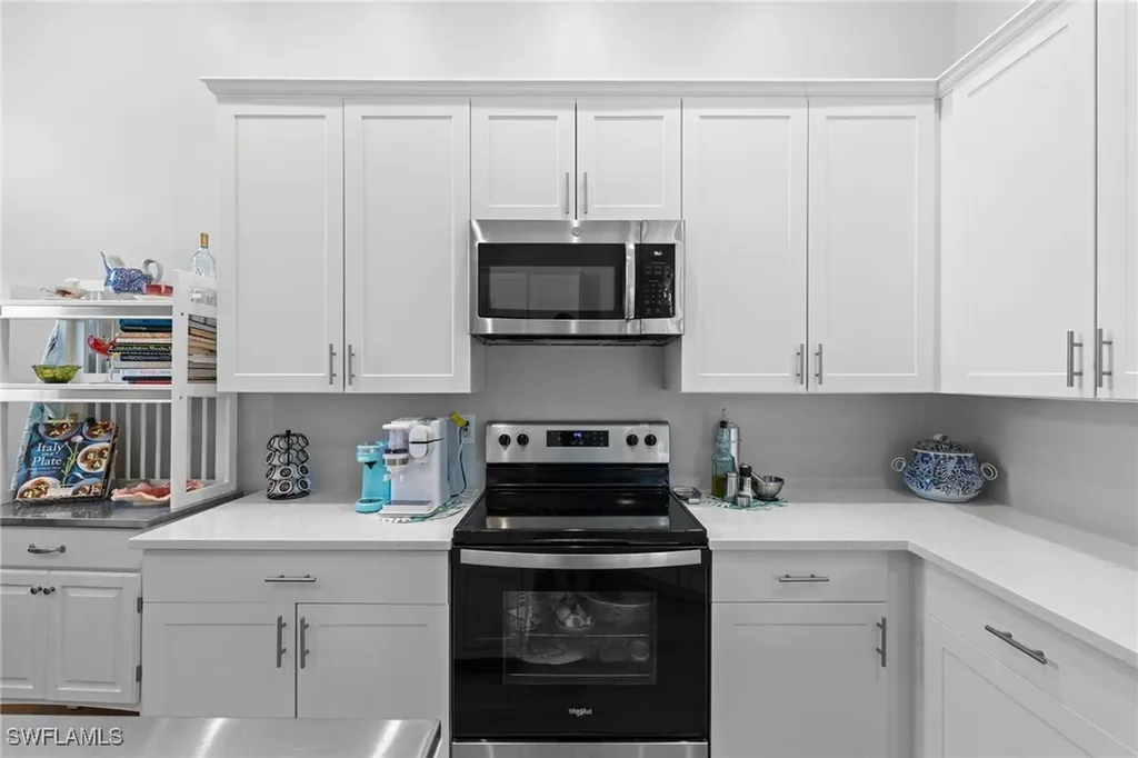 2571 Citrus Lake Drive Naples FL 34109