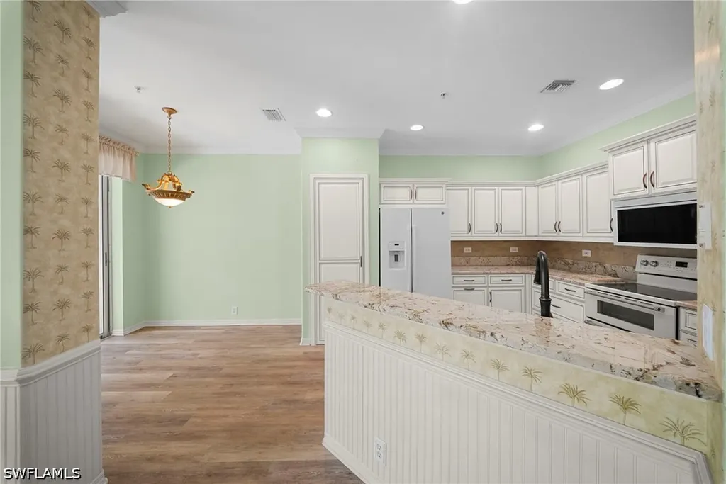 8545 Danbury Boulevard Naples FL 34120