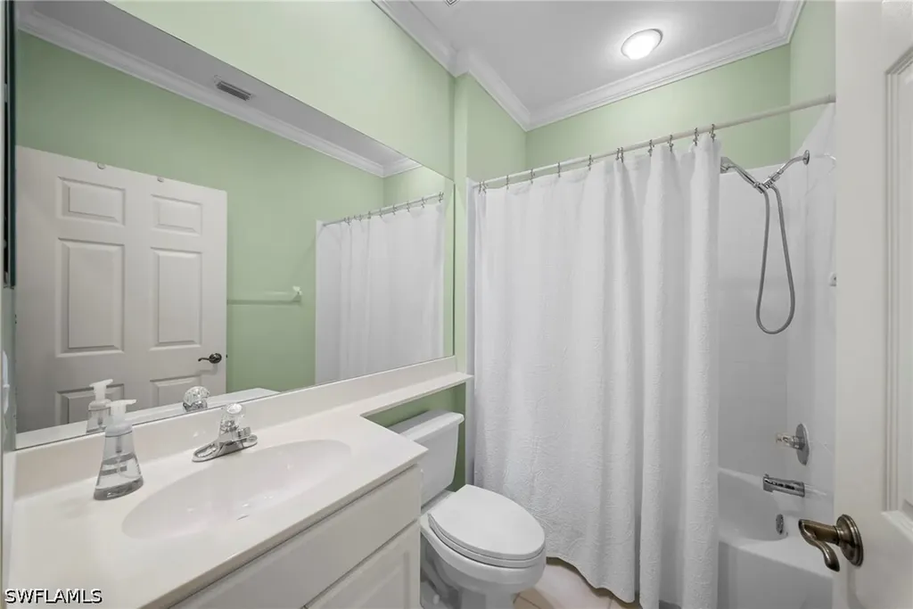 8545 Danbury Boulevard Naples FL 34120