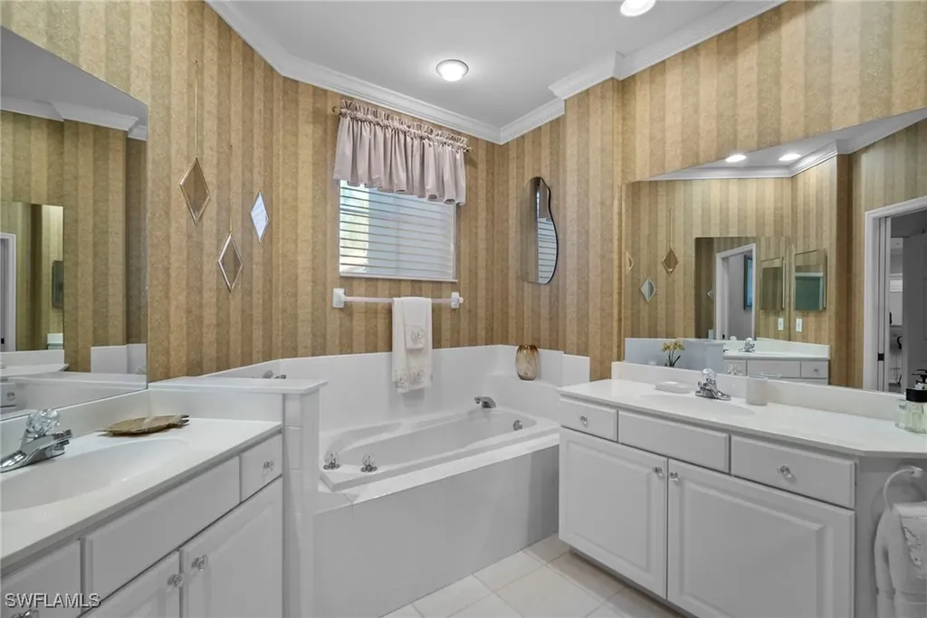 8545 Danbury Boulevard Naples FL 34120