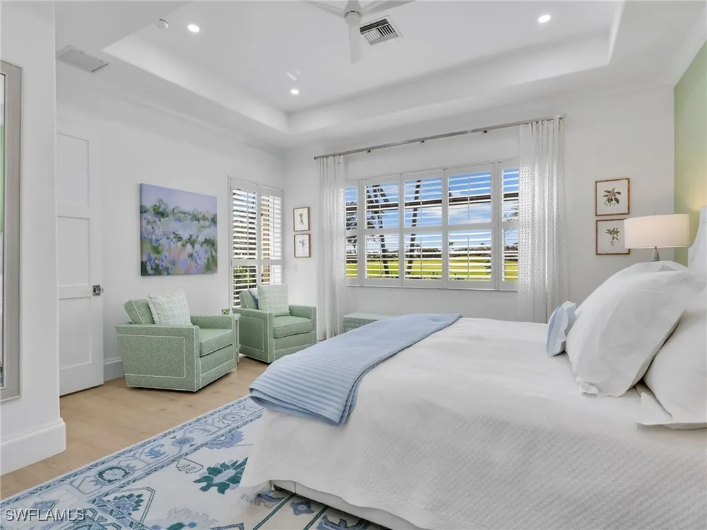 4304 Kensington High Street Naples FL 34105