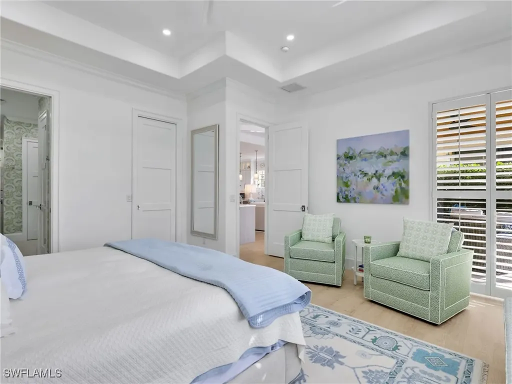 4304 Kensington High Street Naples FL 34105