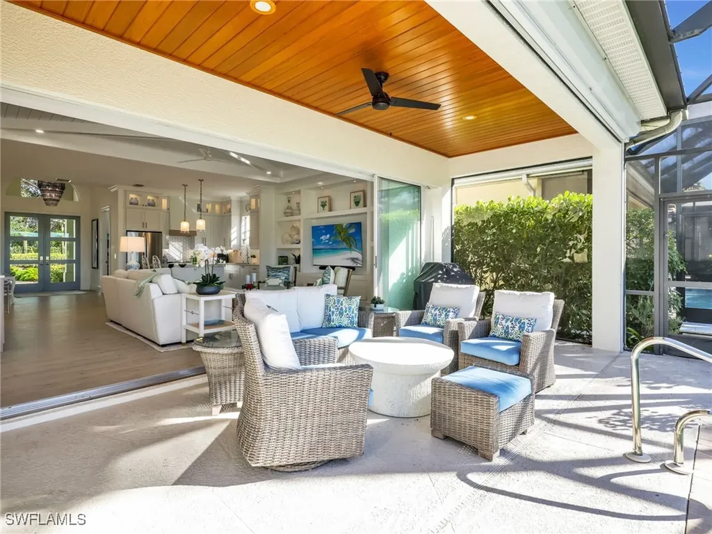 4304 Kensington High Street Naples FL 34105