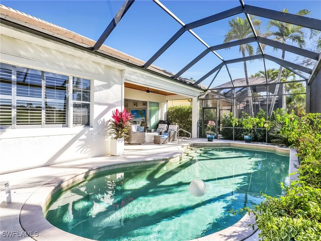4304 Kensington High Street Naples FL 34105