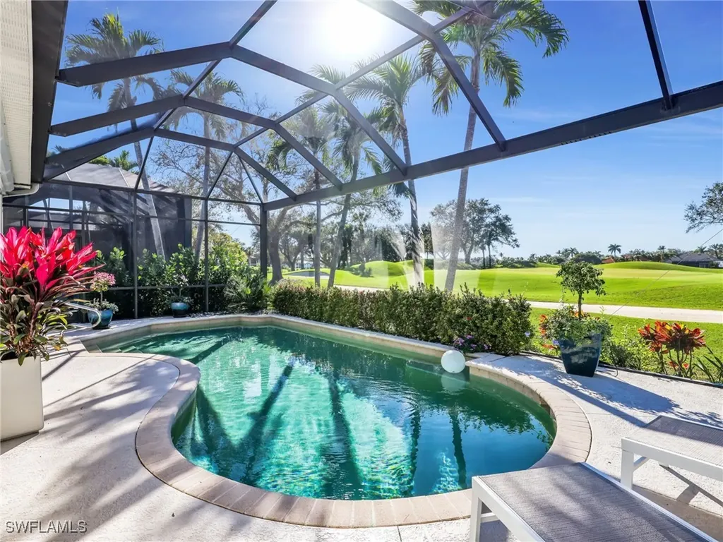 4304 Kensington High Street Naples FL 34105