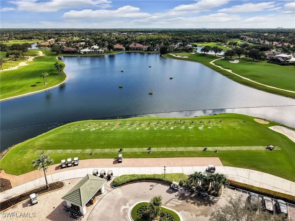 4304 Kensington High Street Naples FL 34105