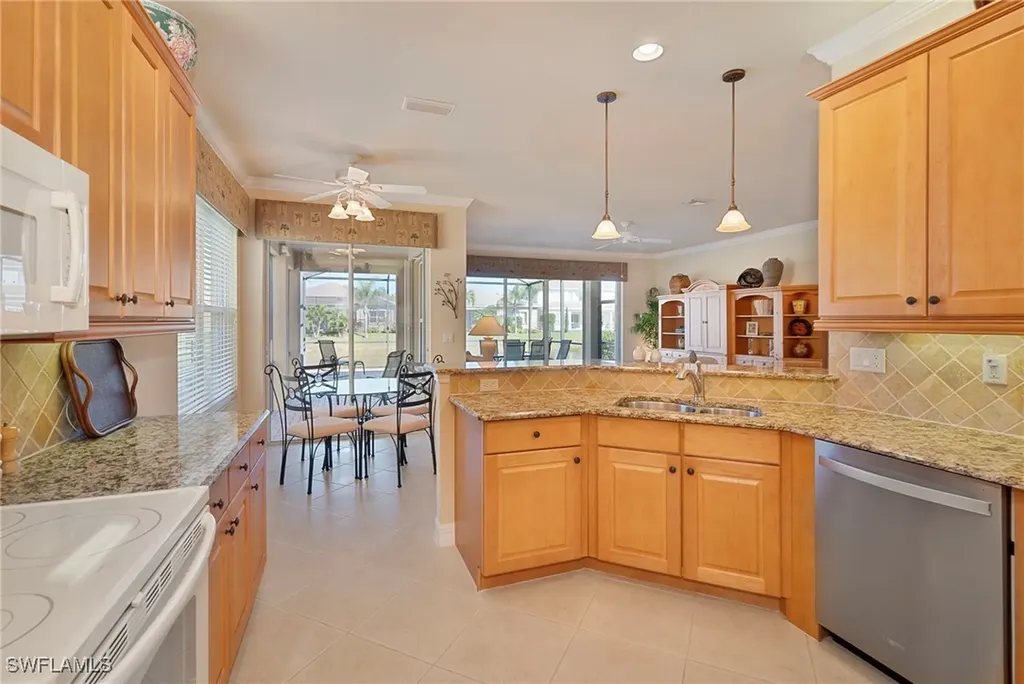 6529 Marbella Drive Naples FL 34105