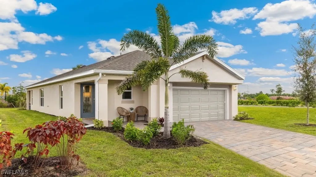 2691 Star Coral Drive North Fort Myers FL 33903