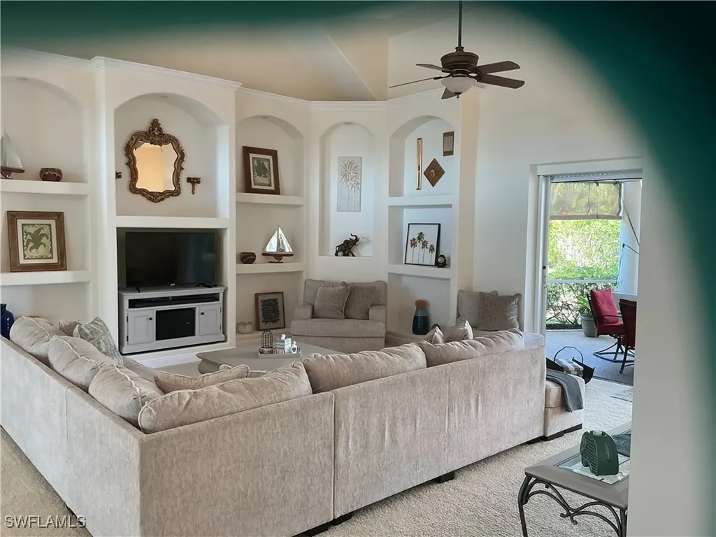 2605 Beach Parkway W Cape Coral FL 33914