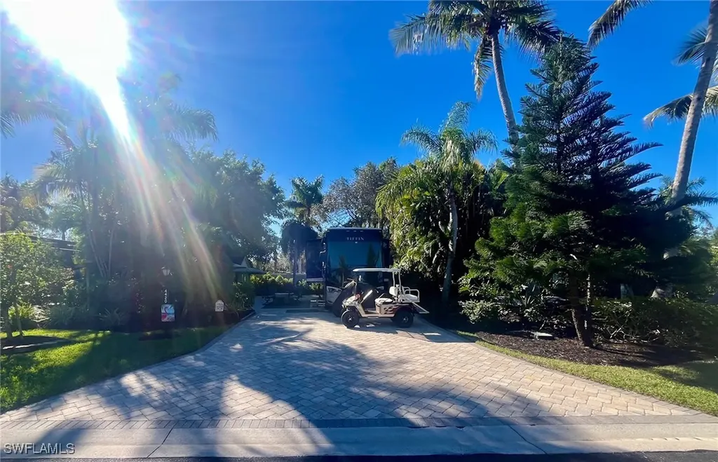 4420 Southern Breeze Drive Naples FL 34114