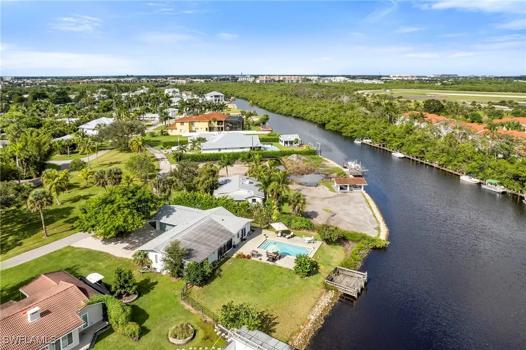 2271 Harbor Road Naples FL 34104