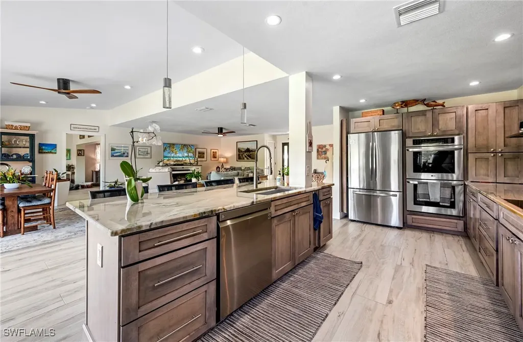 2271 Harbor Road Naples FL 34104