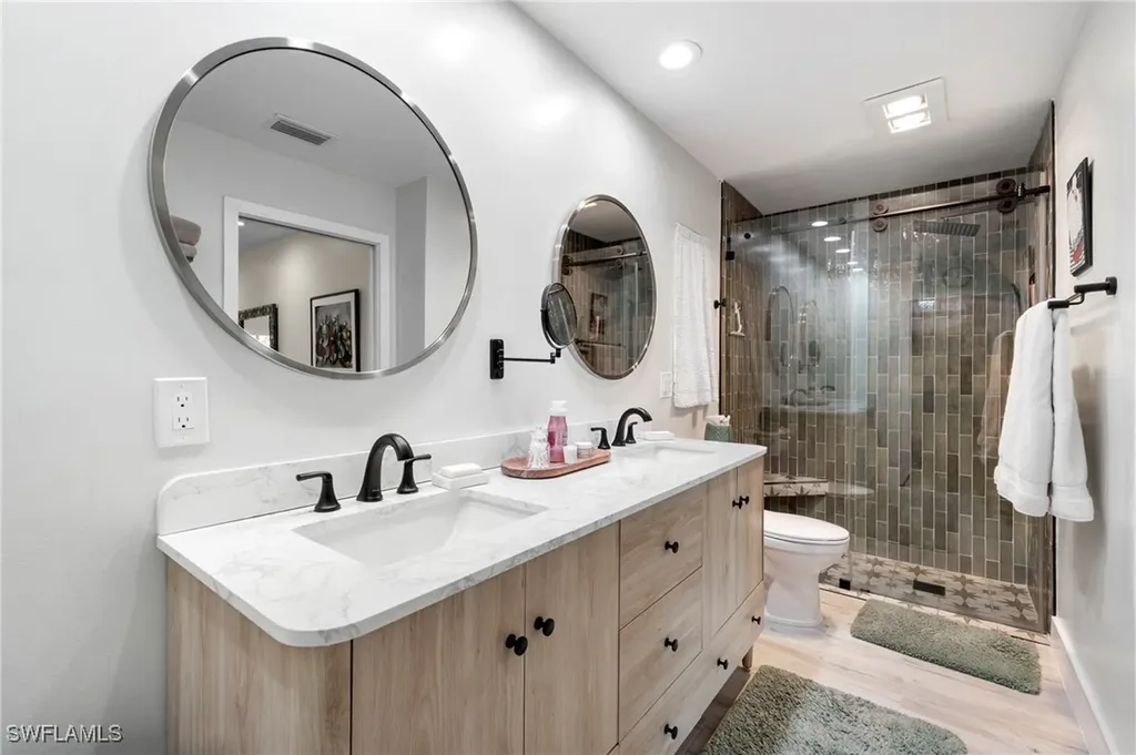 2271 Harbor Road Naples FL 34104