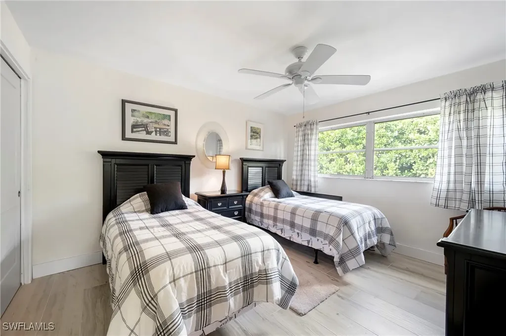 2271 Harbor Road Naples FL 34104
