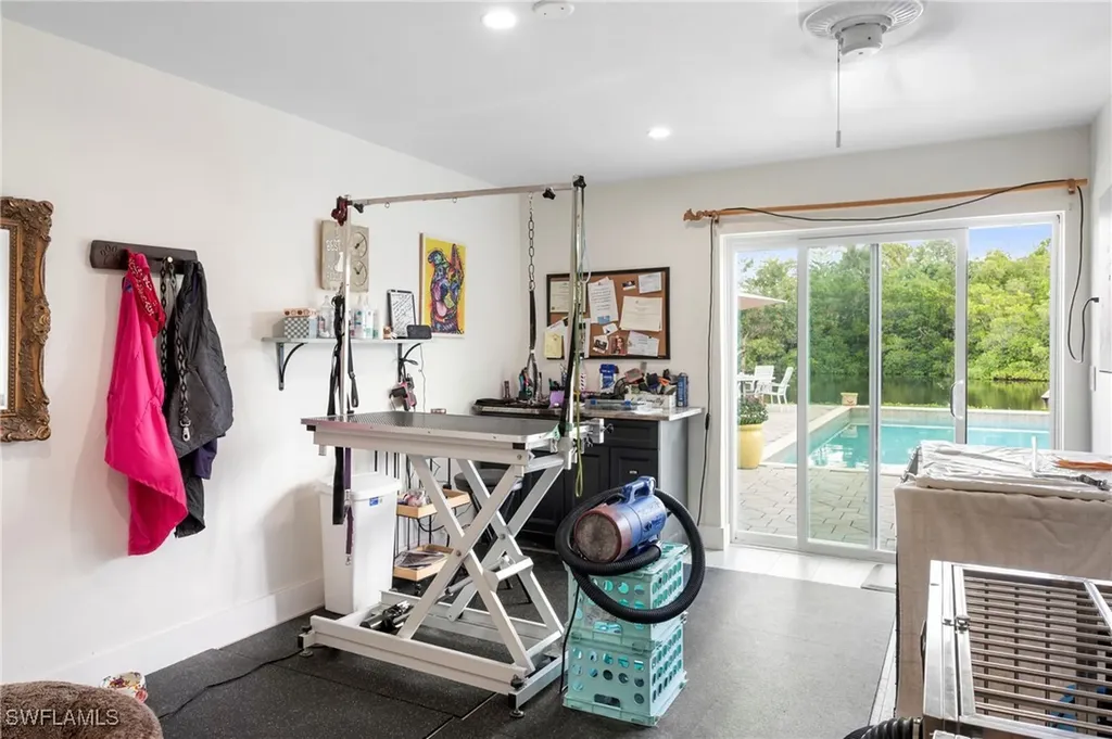 2271 Harbor Road Naples FL 34104