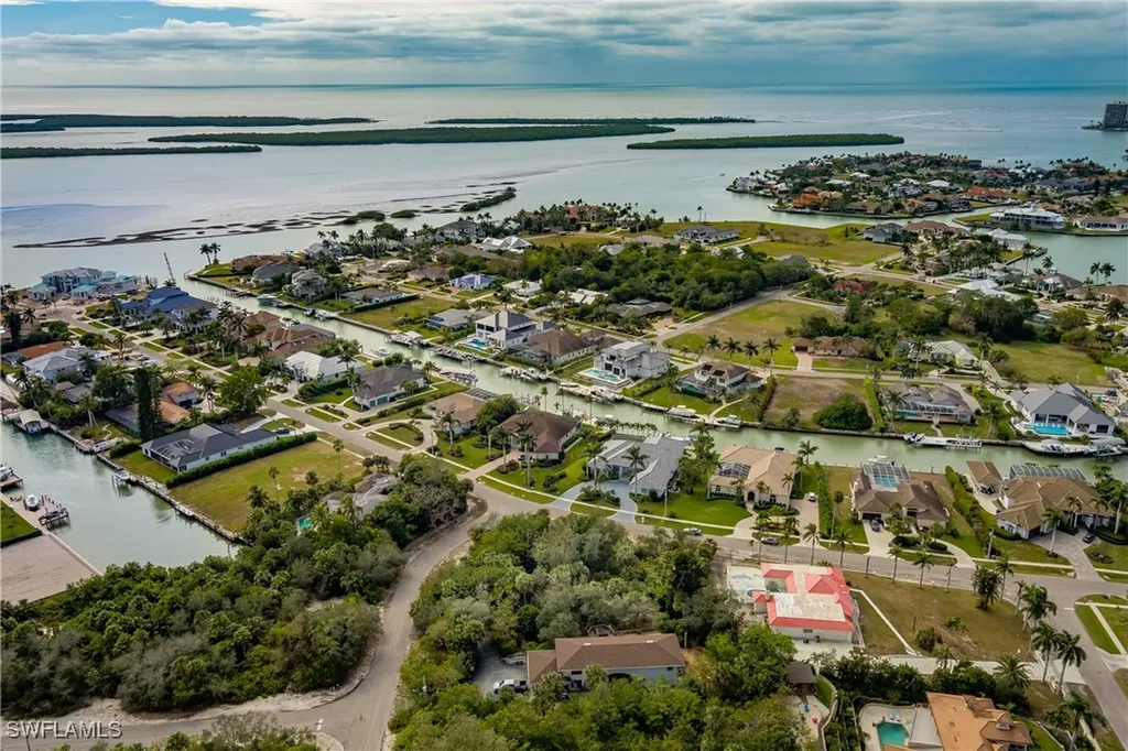 889 Scott Drive Marco Island FL 34145