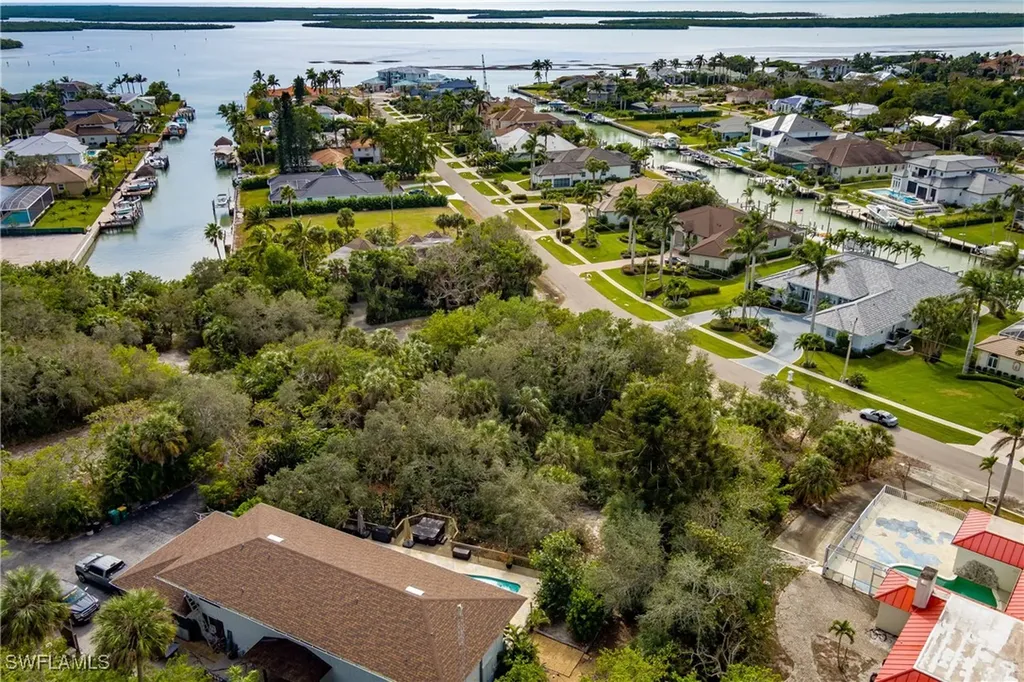 889 Scott Drive Marco Island FL 34145