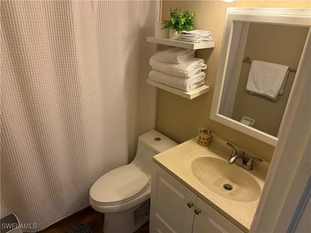 2855 Van Buren Avenue Naples FL 34112