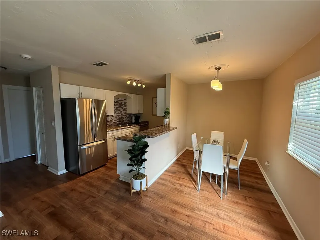 2855 Van Buren Avenue Naples FL 34112