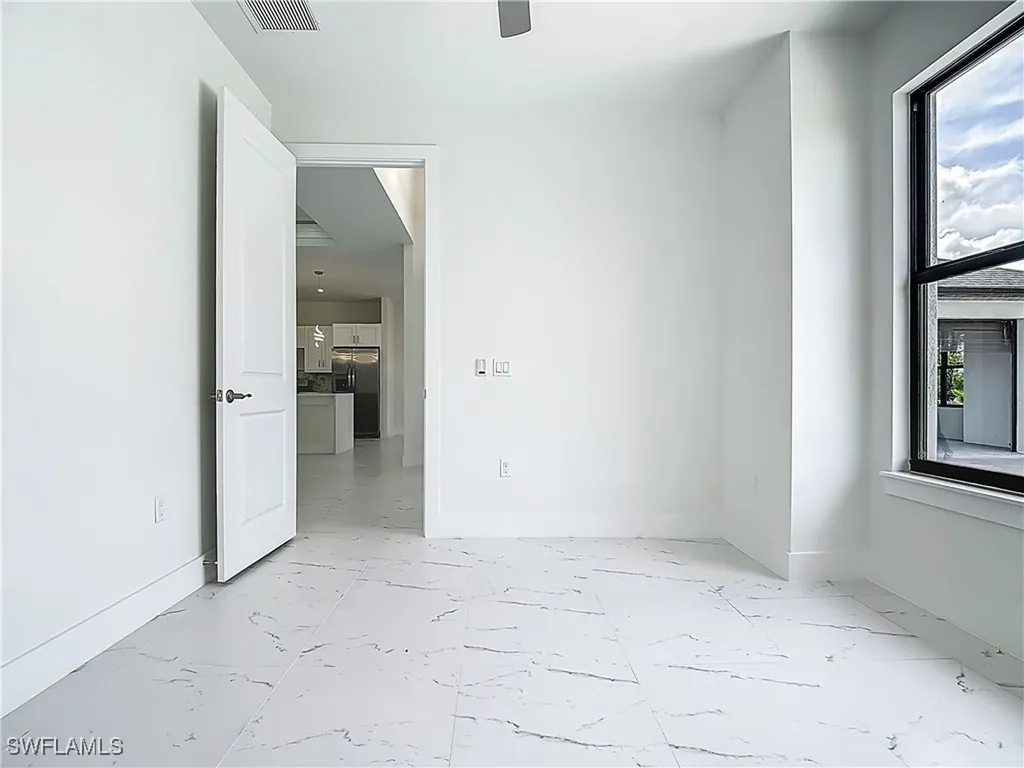 2707 36th Avenue SE Naples FL 34117