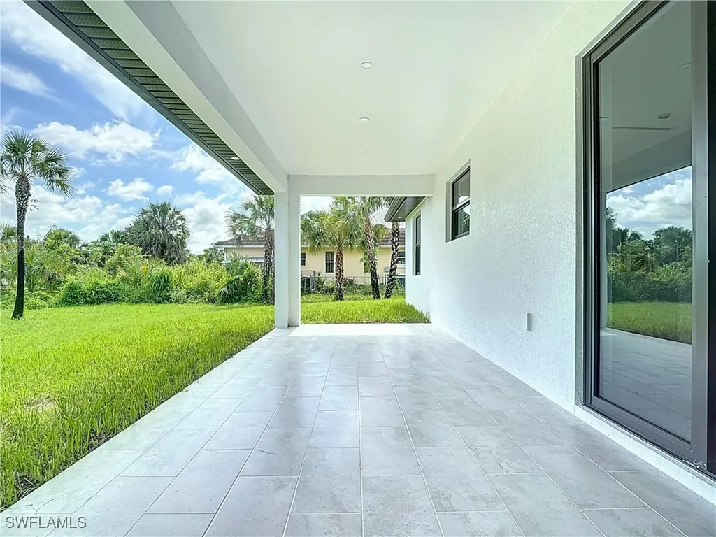 2707 36th Avenue SE Naples FL 34117