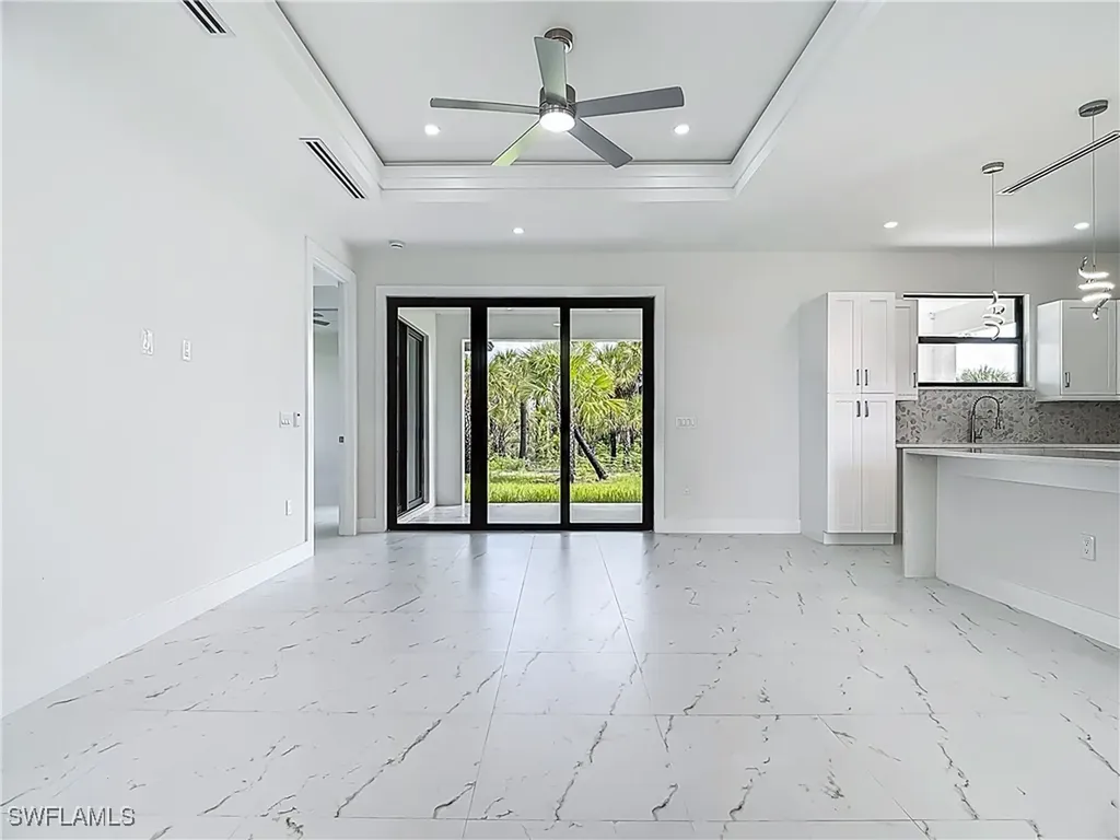 2707 36th Avenue SE Naples FL 34117