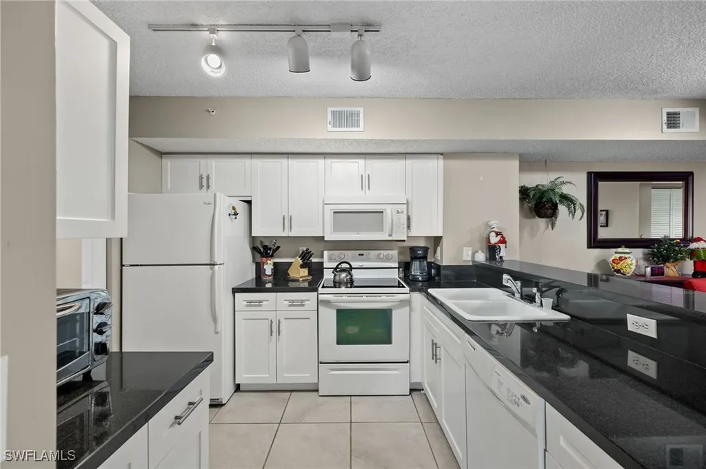 Naples FL 34112