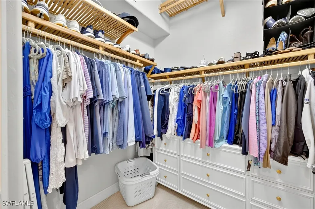 2748 Tiburon Boulevard E Naples FL 34109