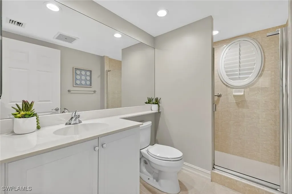 2748 Tiburon Boulevard E Naples FL 34109