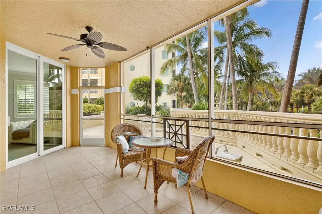 2748 Tiburon Boulevard E Naples FL 34109