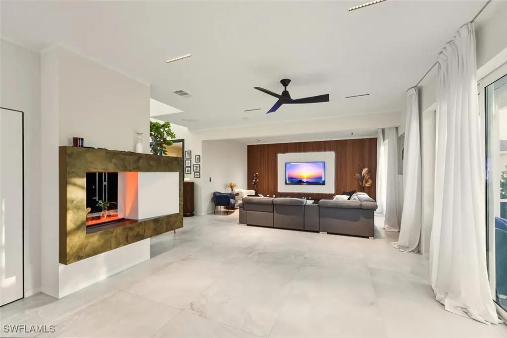 1991 Morning Sun Lane Naples FL 34119