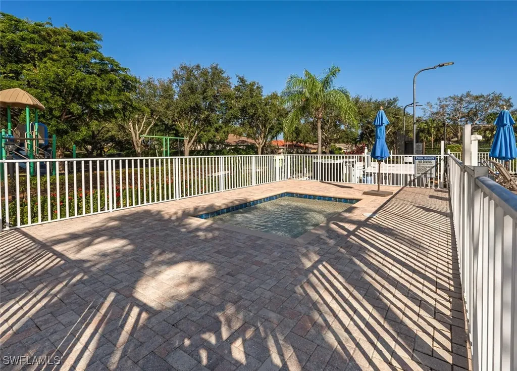 1991 Morning Sun Lane Naples FL 34119