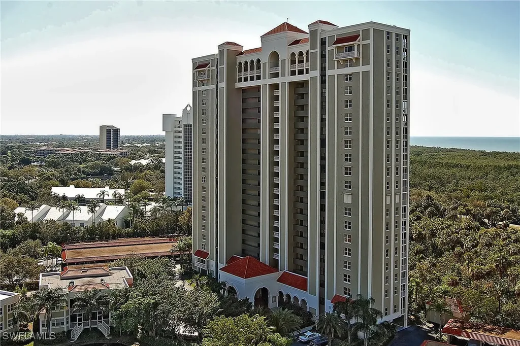 6573 Marissa Loop Naples FL 34108