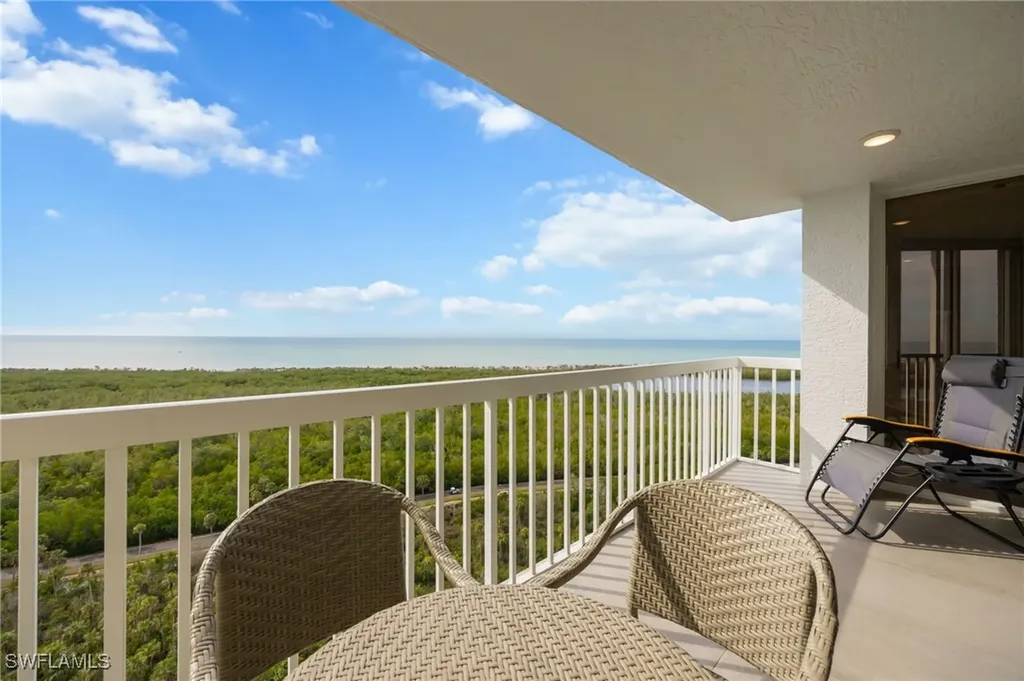 6573 Marissa Loop Naples FL 34108