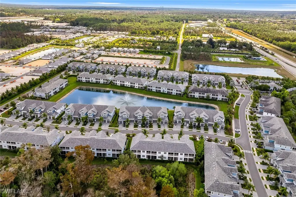 2609 Seychelles Circle Naples FL 34112