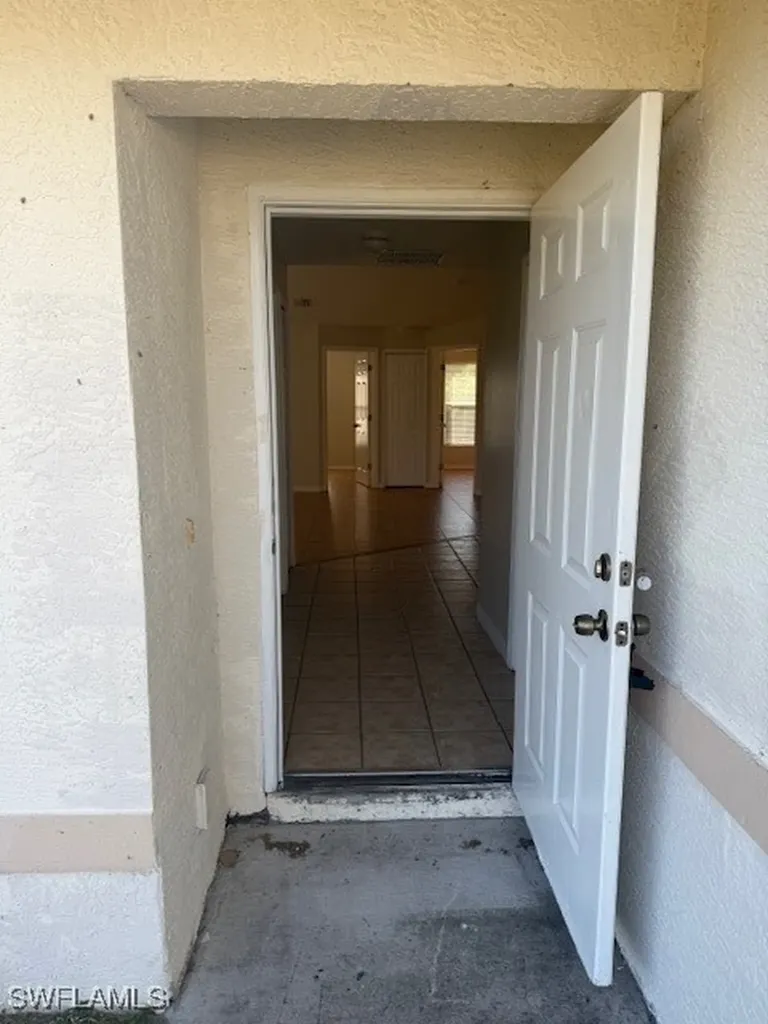 1116/1118 Ichabod Avenue Lehigh Acres FL 33973