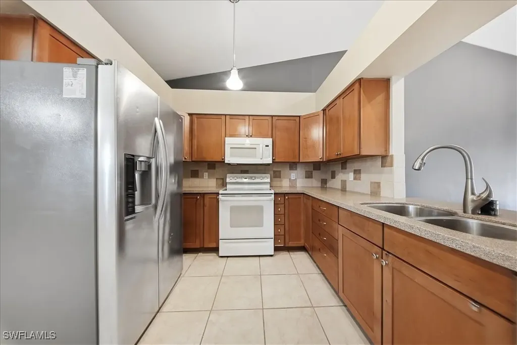 430 Saint Andrews Boulevard Naples FL 34113