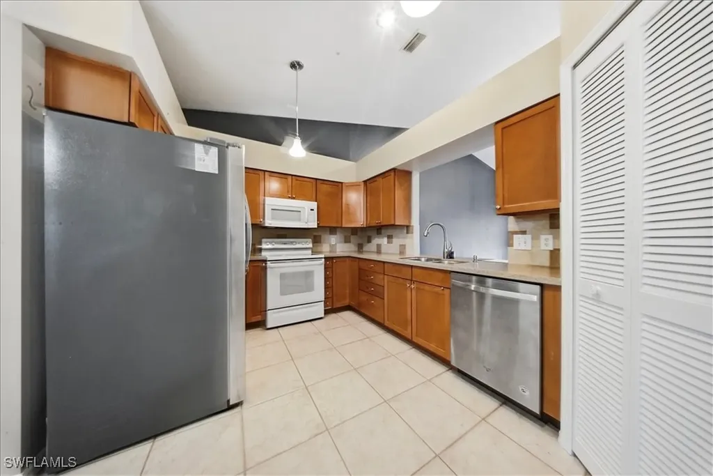 430 Saint Andrews Boulevard Naples FL 34113