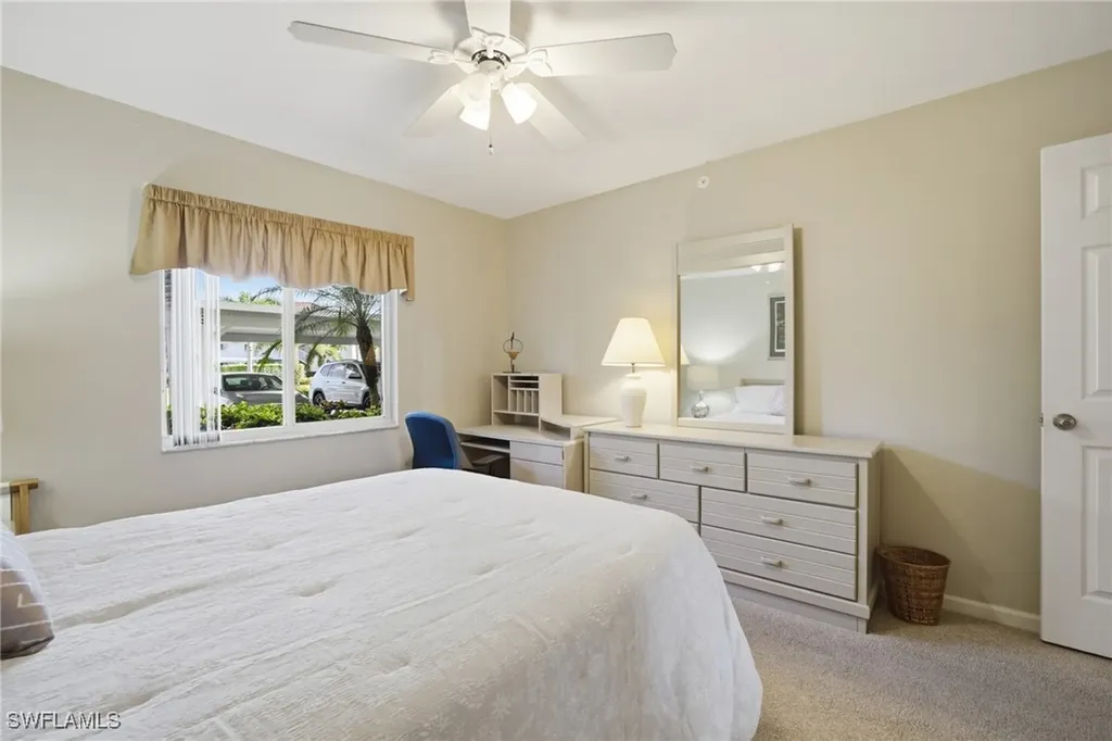 1001 Eastham Way Naples FL 34104