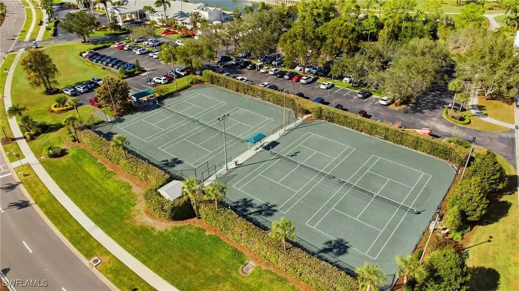 1001 Eastham Way Naples FL 34104