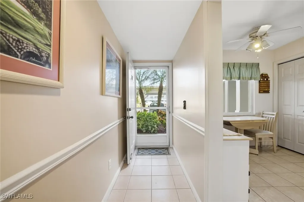 1001 Eastham Way Naples FL 34104