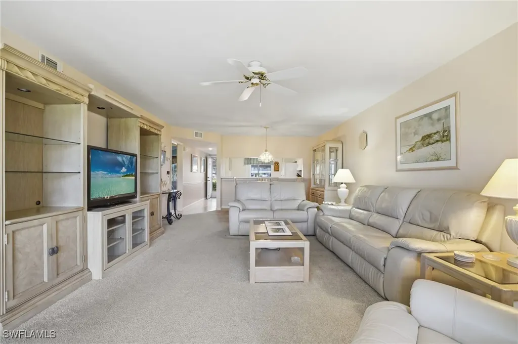 1001 Eastham Way Naples FL 34104