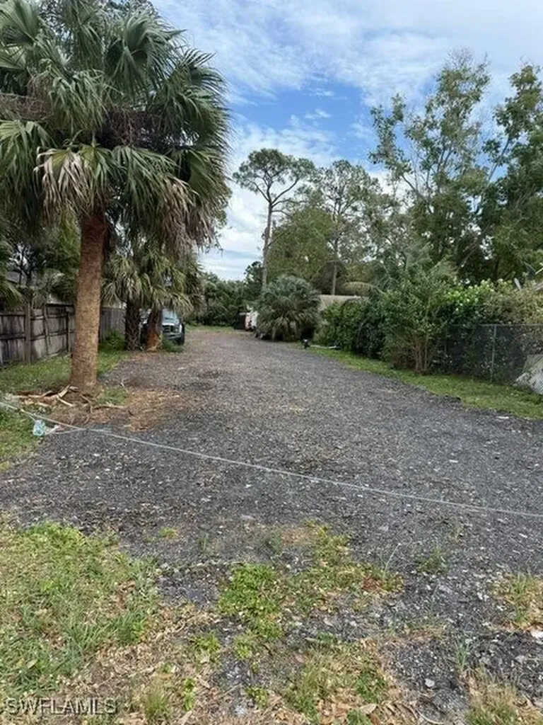 3630 S Haverhill Road Greenacres FL 33463