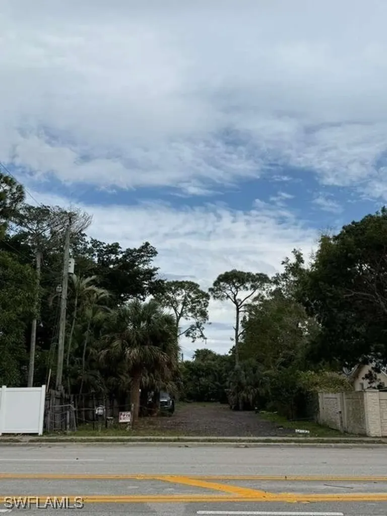 3630 S Haverhill Road Greenacres FL 33463
