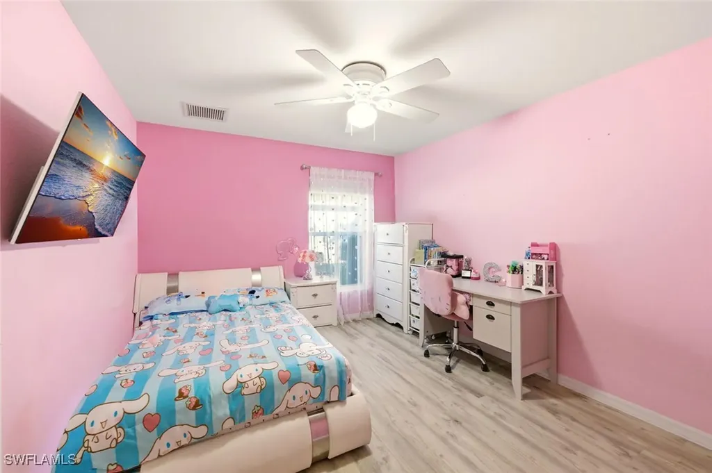 609 SE 16th Terrace Cape Coral FL 33990