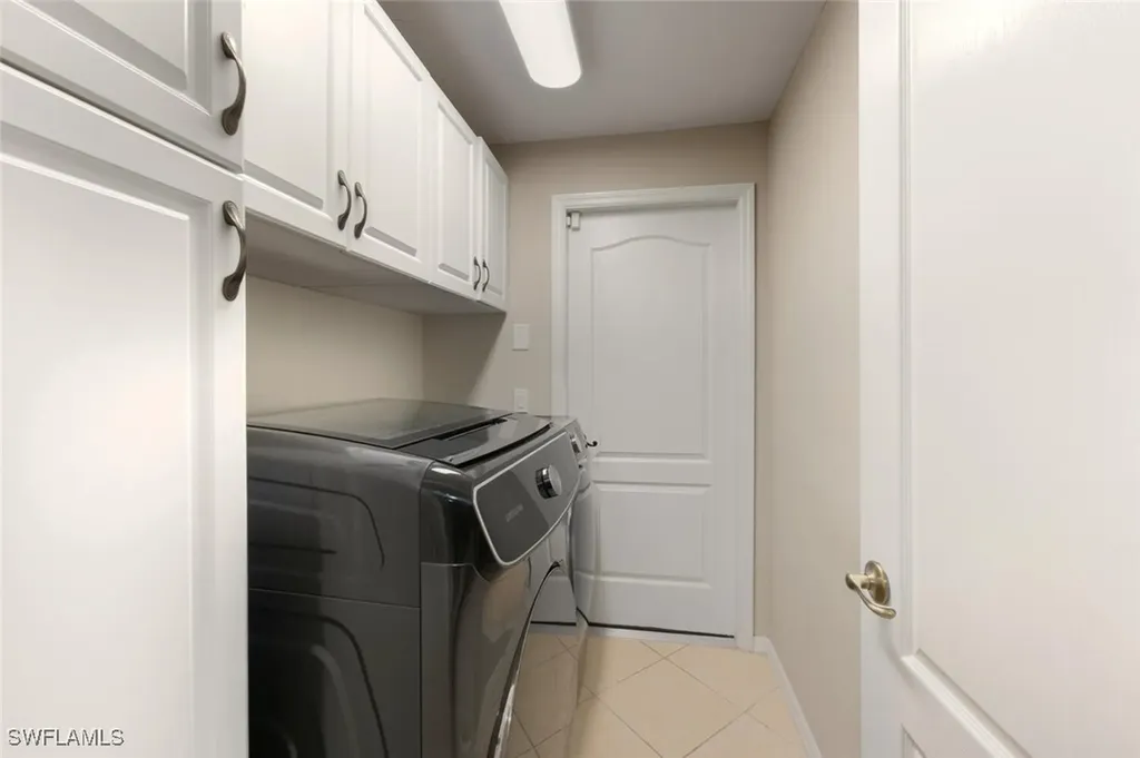 609 SE 16th Terrace Cape Coral FL 33990