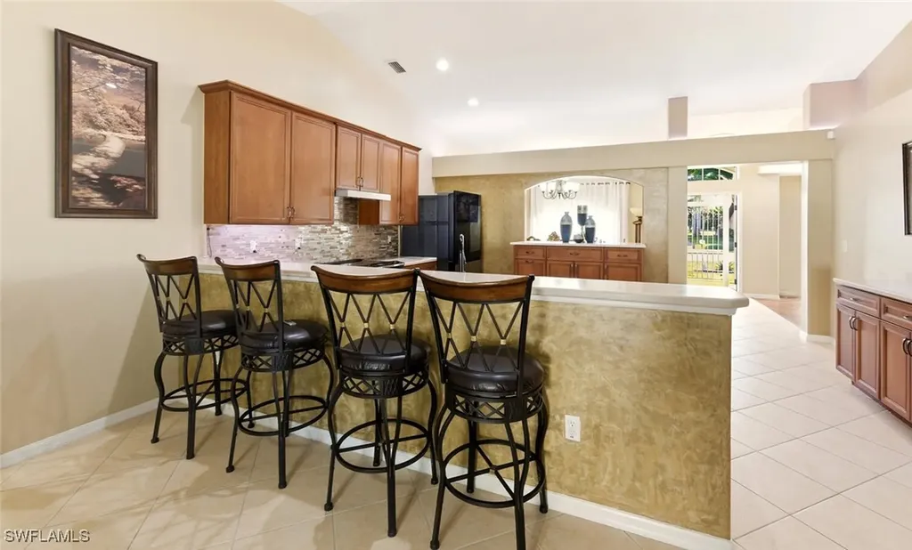 609 SE 16th Terrace Cape Coral FL 33990