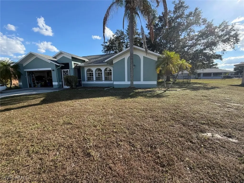 1639 Covington Meadows Circle Lehigh Acres FL 33936