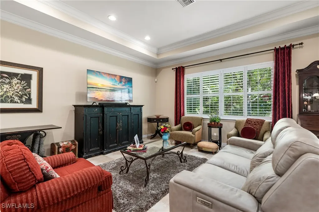 6849 Il Regalo Circle Naples FL 34109