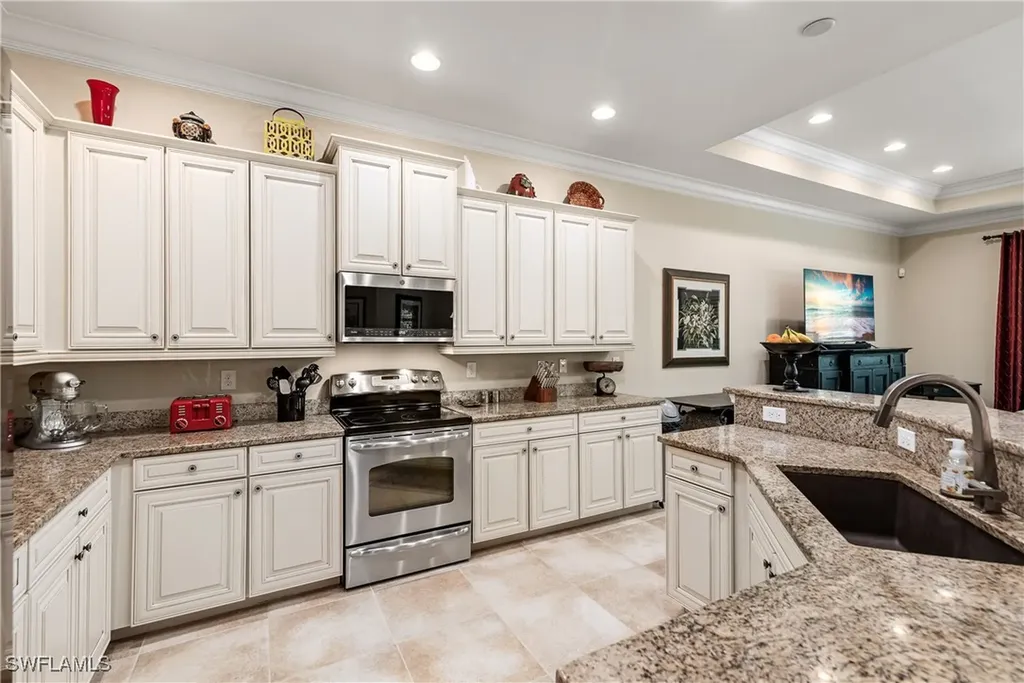6849 Il Regalo Circle Naples FL 34109